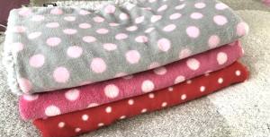 Hunde-Decke Kuscheldecke DOTS